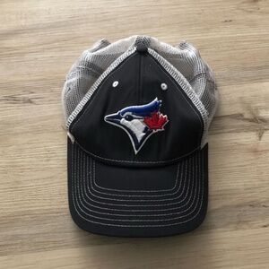Genuine Merchandise Toronto Blue Jays Black and White Mesh Baseball Cap